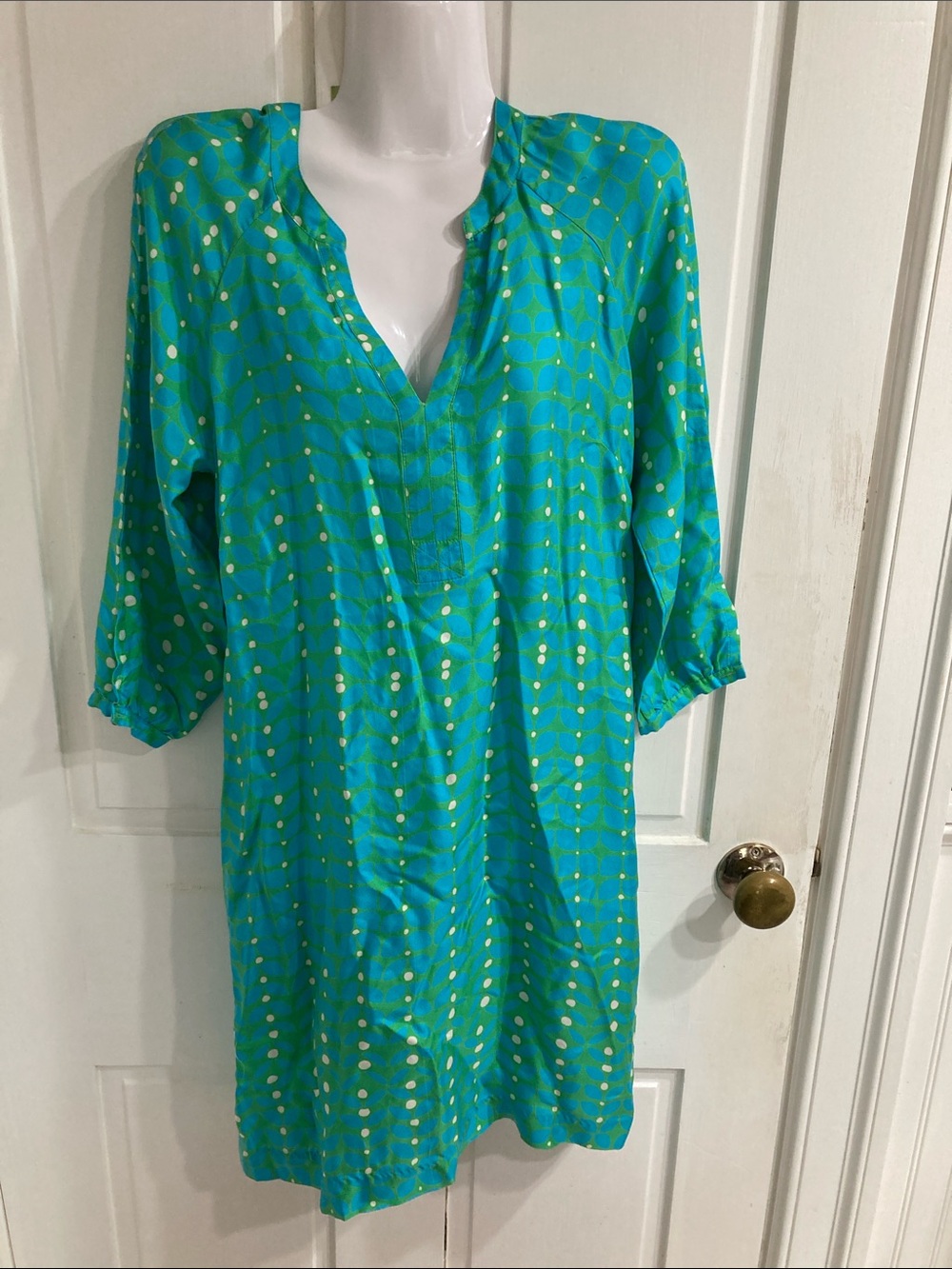 Elizabeth Mckay 100% silk tunic